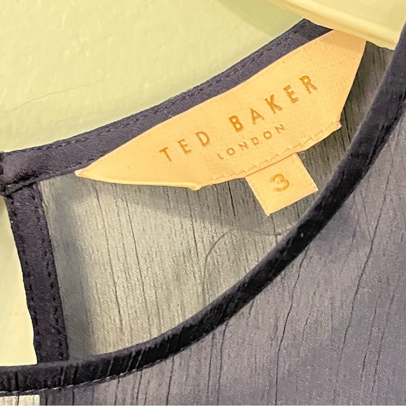 NWOT Ted Baker London Pearl Floral Long Sleeve Minidress in Navy - Size 3 US 8 - Picture 3 of 11